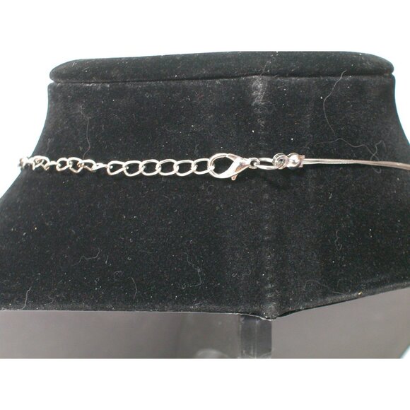 Green & White Glass Bead Multi-Strand Necklace With Adjustable Silver Lobster Cl - Picture 4 of 5